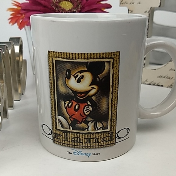 Mickey Mouse Orlando mug by The Disney Store - Picture 5 of 6